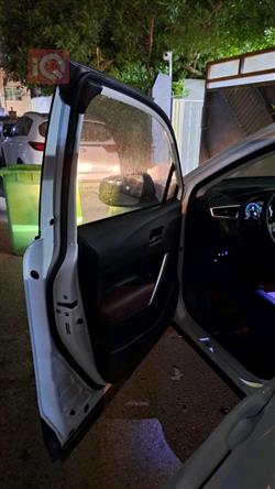 تويوتا كورولا كروس